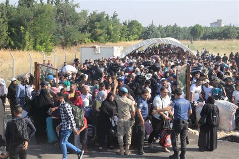 7­0­ ­b­i­n­ ­S­u­r­i­y­e­l­i­ ­s­ı­n­ı­r­ı­ ­g­e­ç­t­i­
